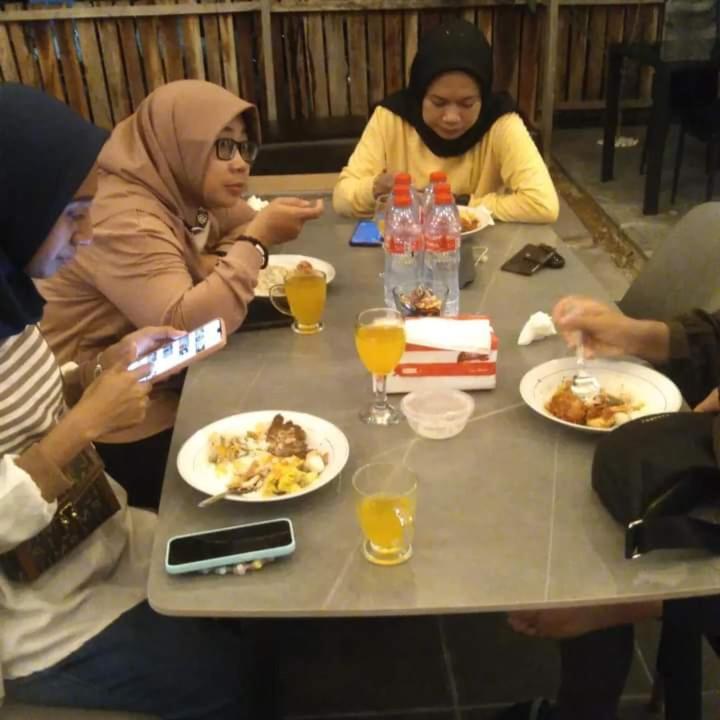 Baronda Guest House Sorong Luaran gambar
