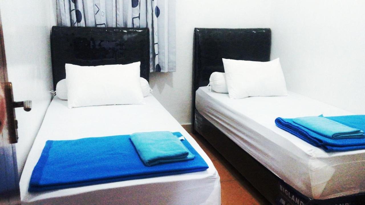 Baronda Guest House Sorong Luaran gambar