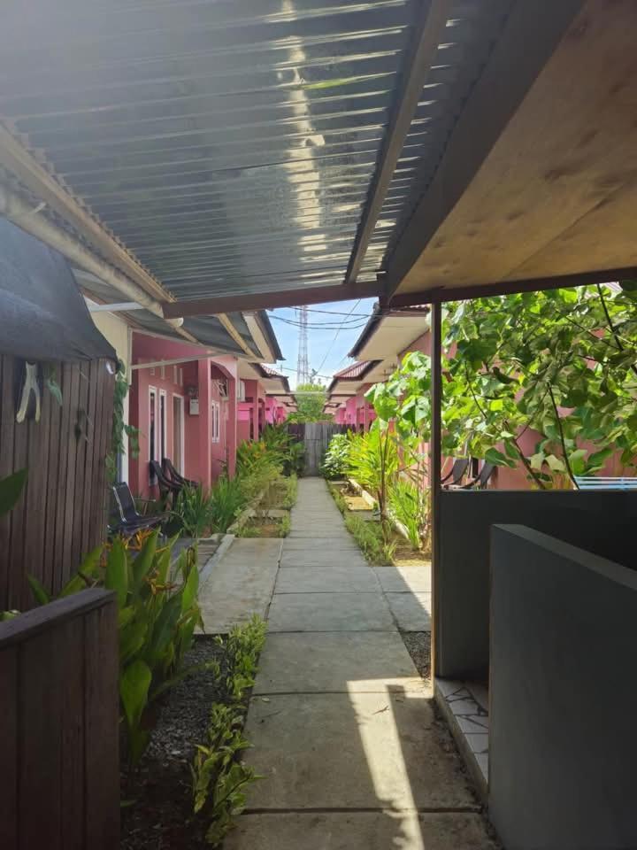 Baronda Guest House Sorong Luaran gambar